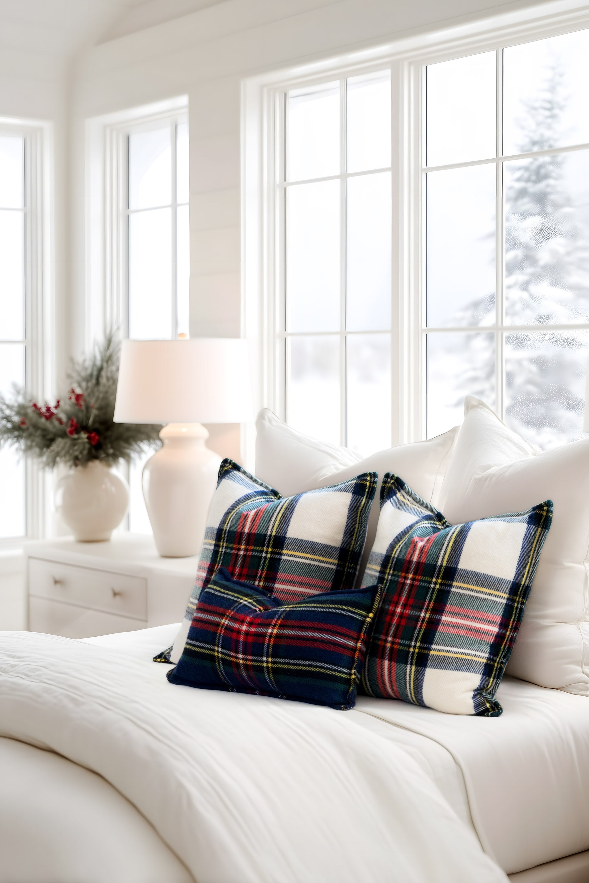 Elegant Decorative Plaid Christmas Pillow Cover, Royal Stewart
