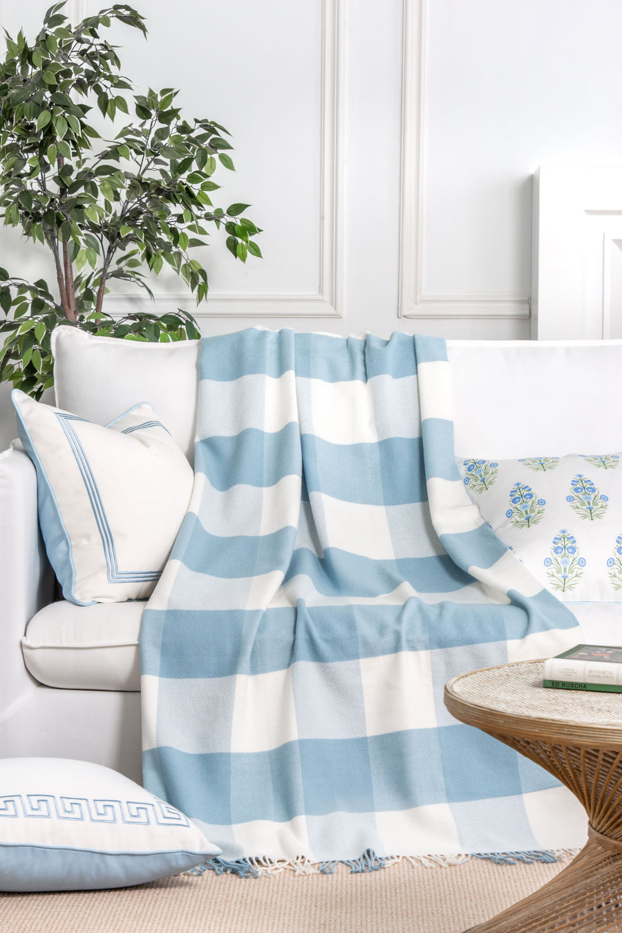 Cotton throw blanket