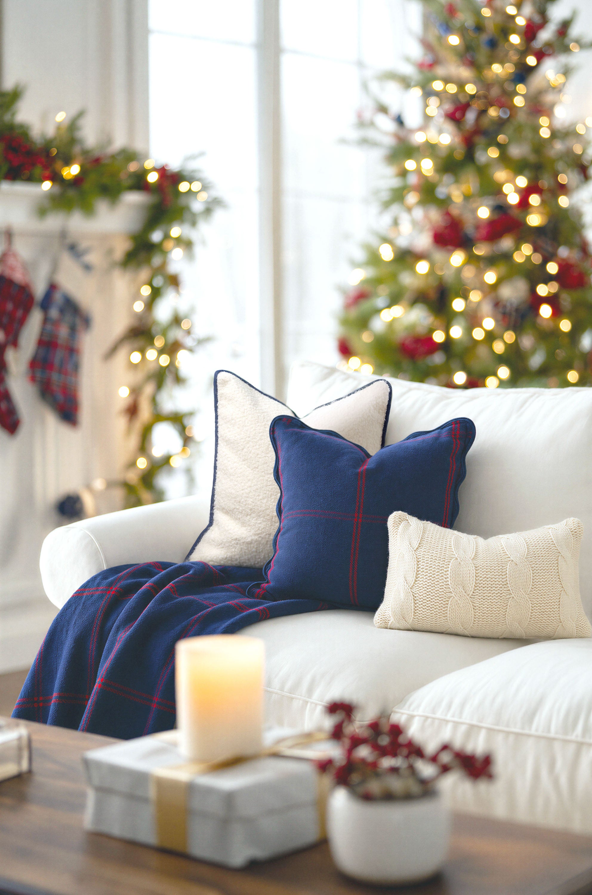 Chatham Windowpane, Merino Wool Decorative Throw Blanket, Navy Red, 50"x70"