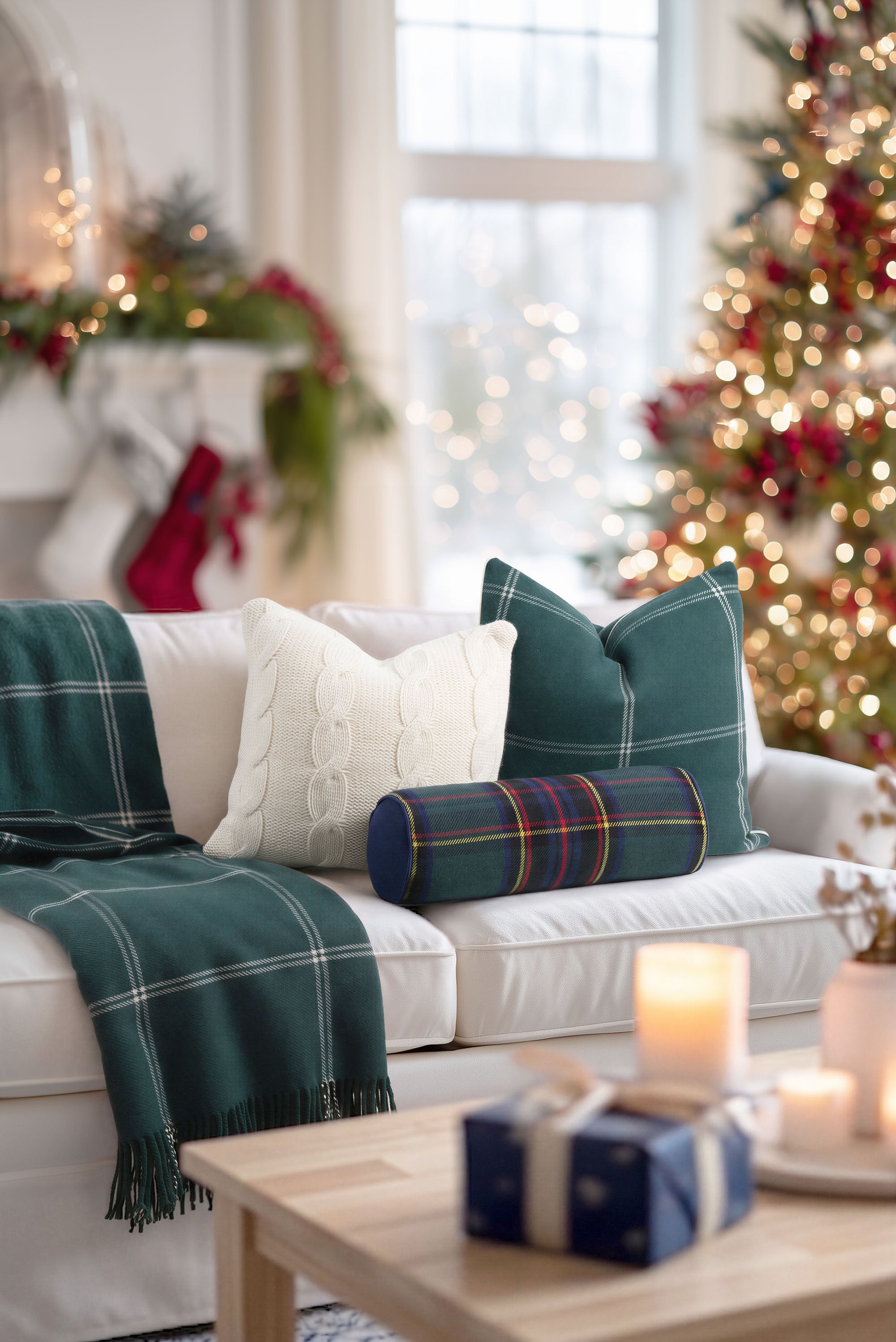 Chatham Windowpane, Merino Wool Plaid Throw Blanket, Hunter Green , 50"x70"