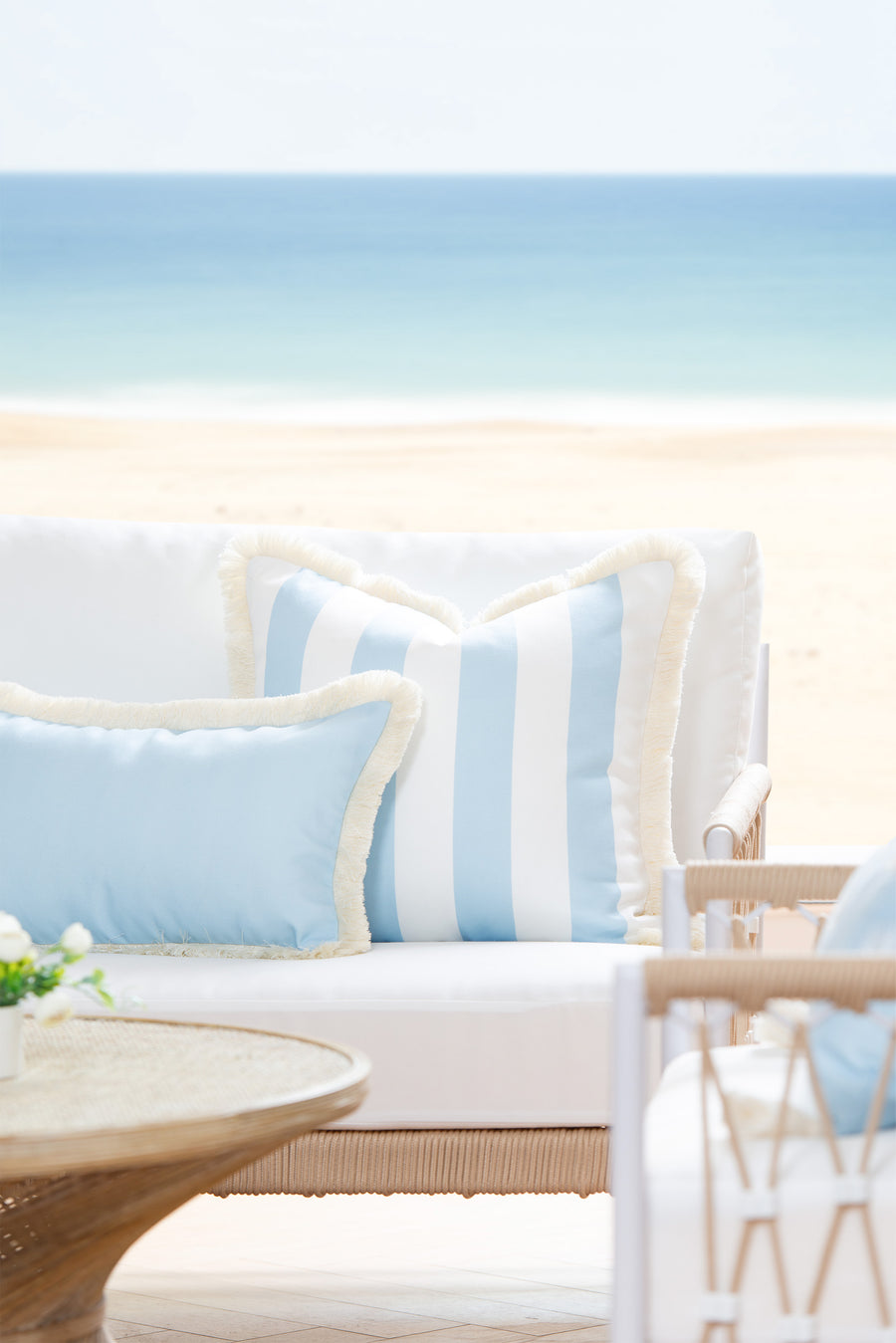 waterproof outdoor pillows