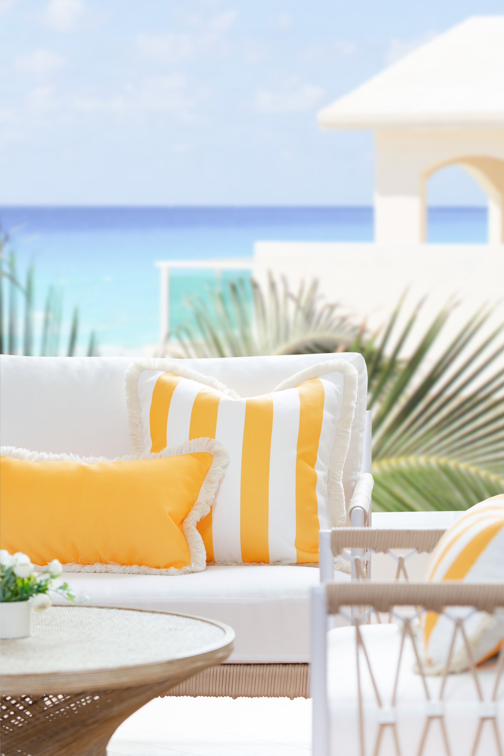 waterproof outdoor pillows