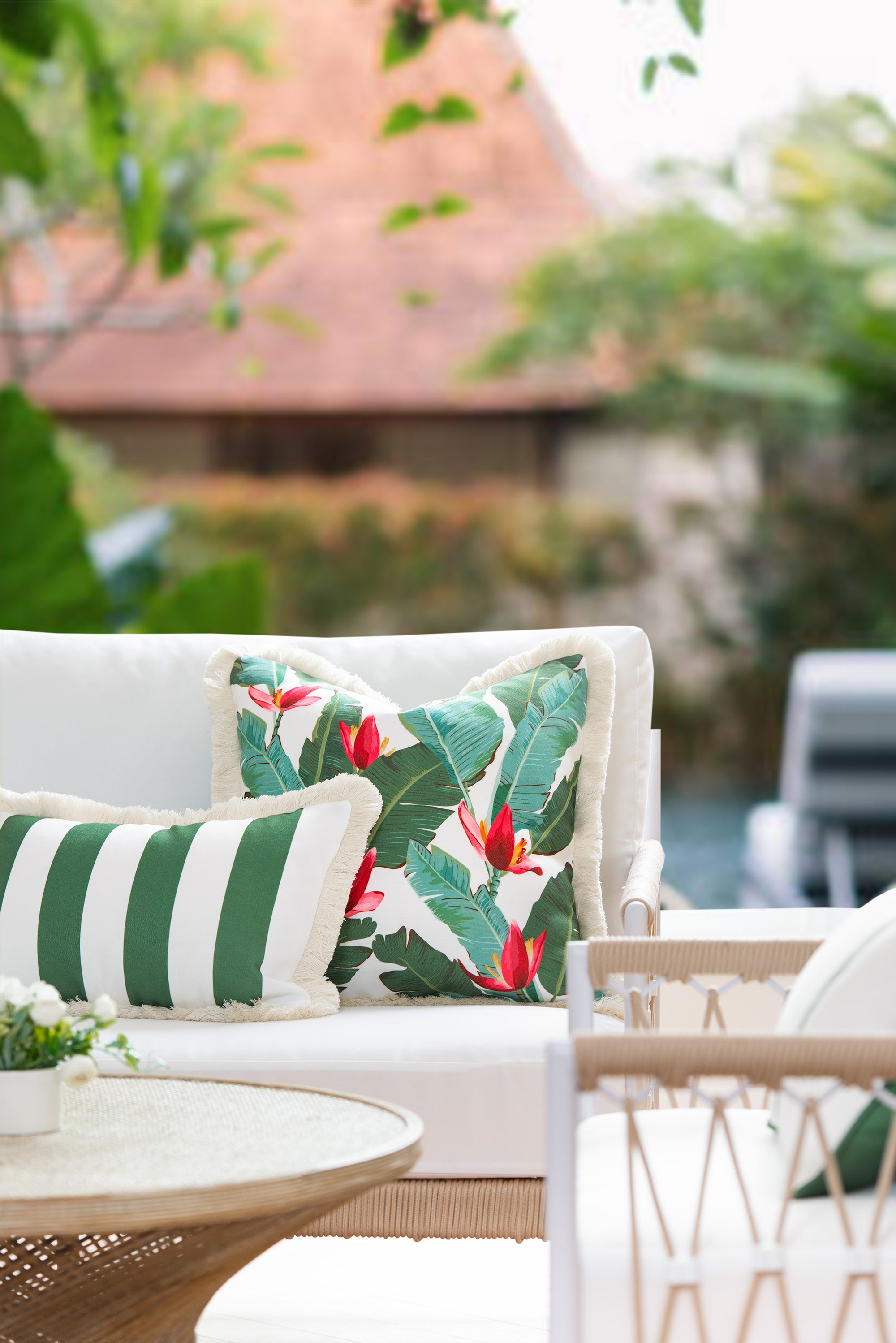 waterproof outdoor pillows
