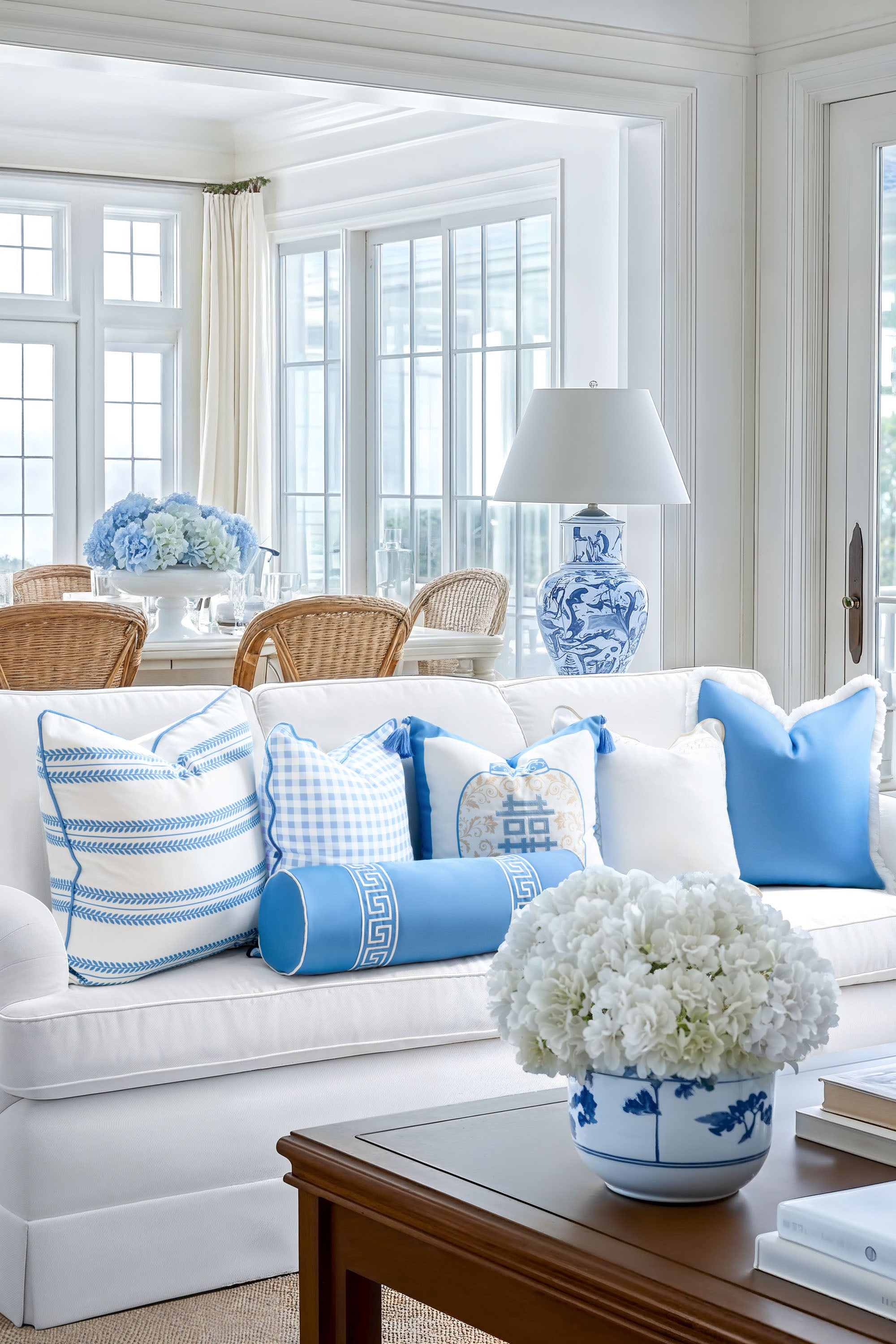 Lune, Indoor/Outdoor Baby Blue Checkered Pillow Cover, Gingham with Scalloped Border, 20&quot;x20&quot;