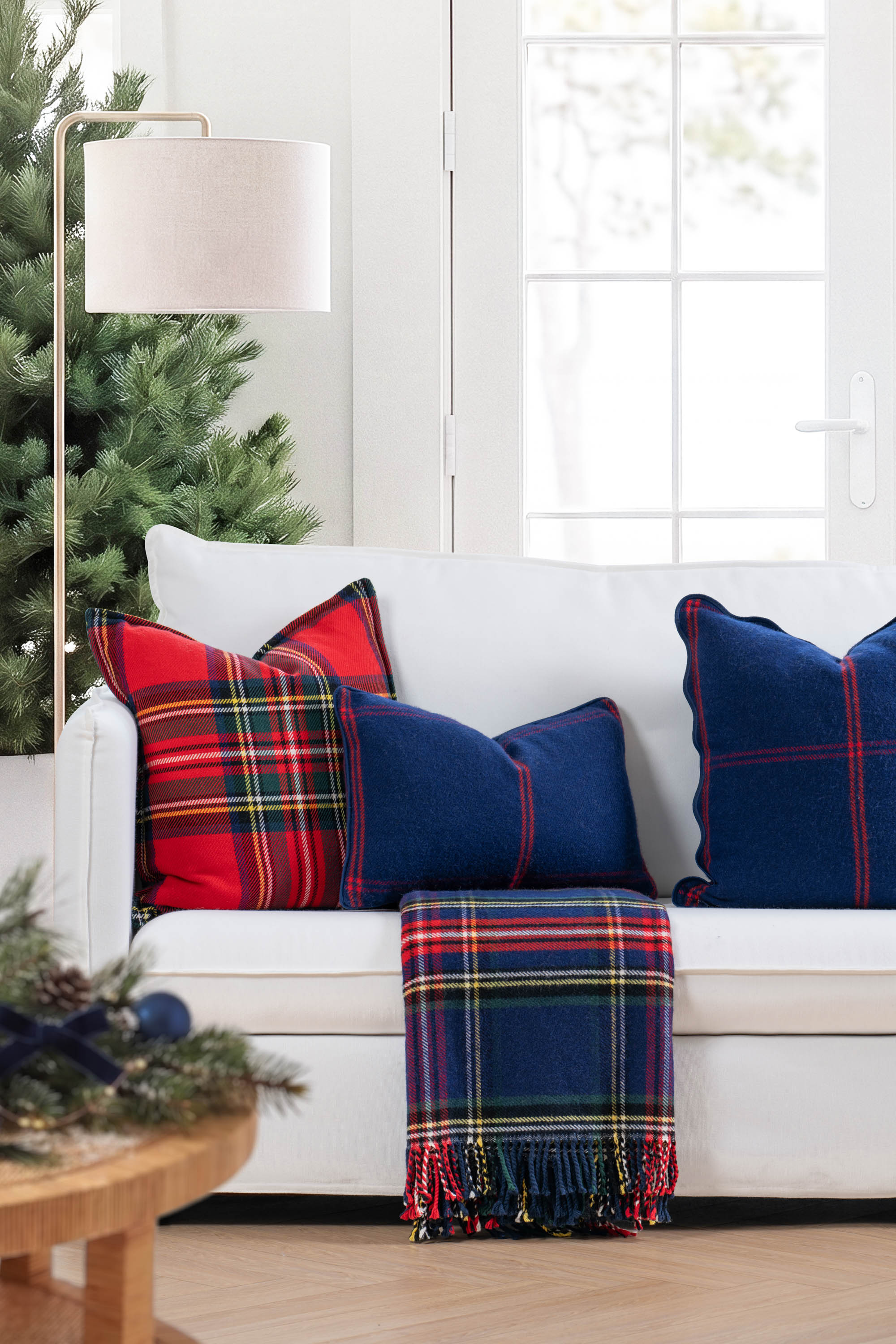 Chathia Windowpane, Merino Wool Christmas Lumbar Pillow Cover, Navy Red, 12"x20"