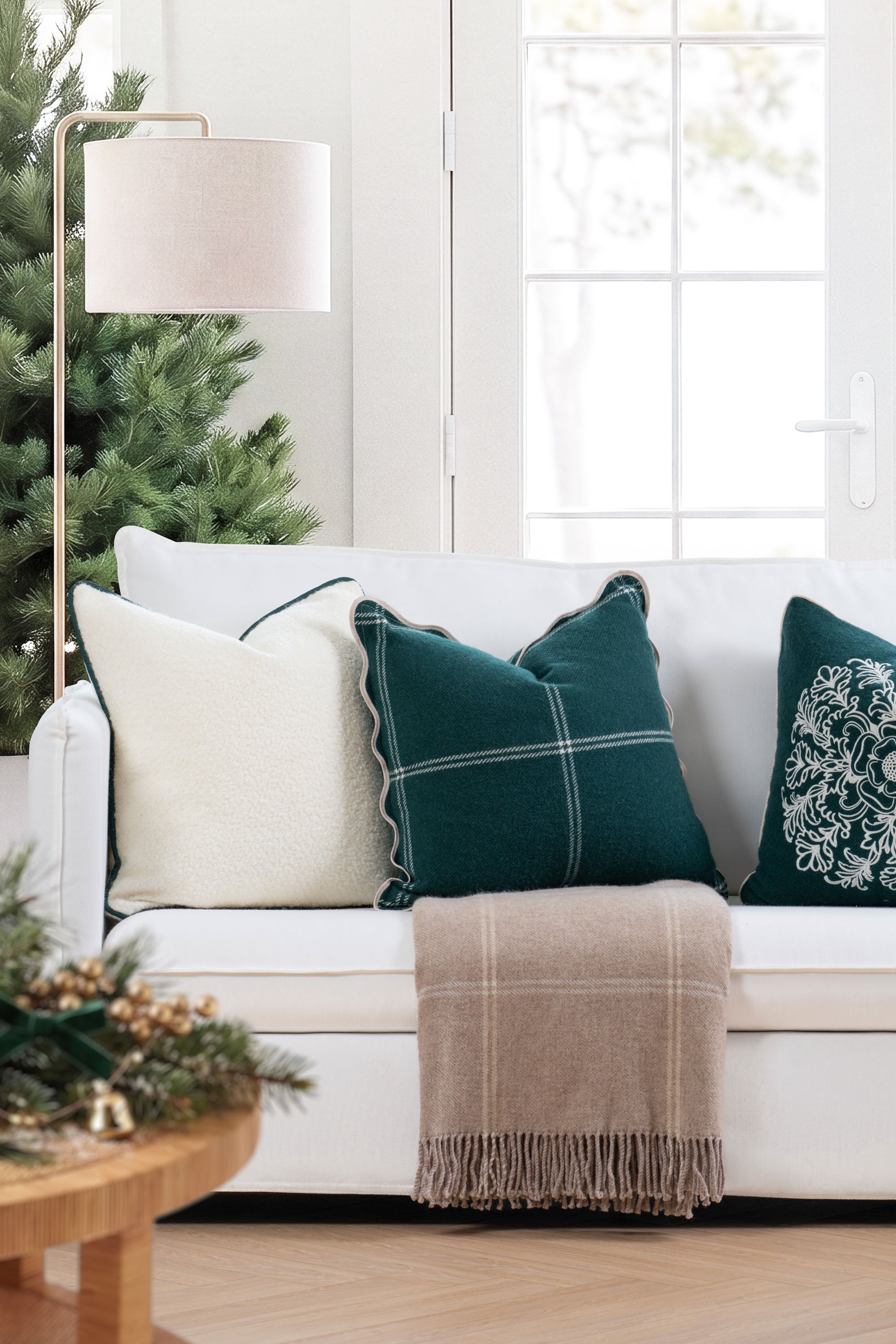 Asper, Merino Wool Blend Boucle Soft Pillow Cover, Beige Hunter Green, 22”x22”