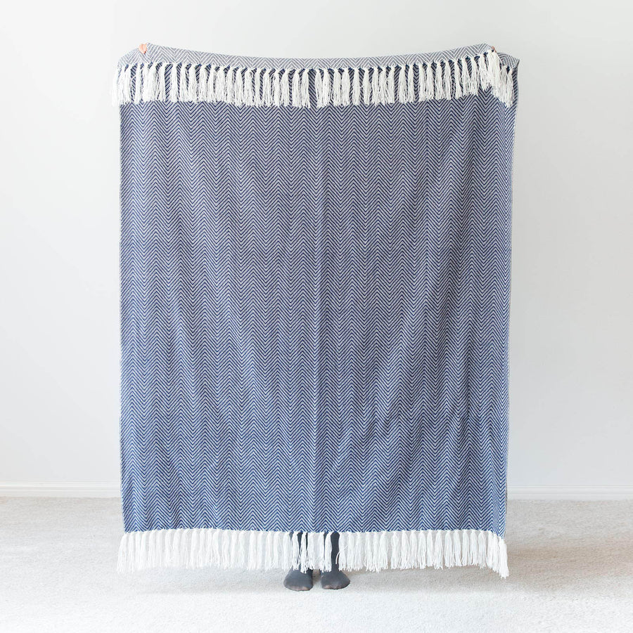 fringe throw blanket