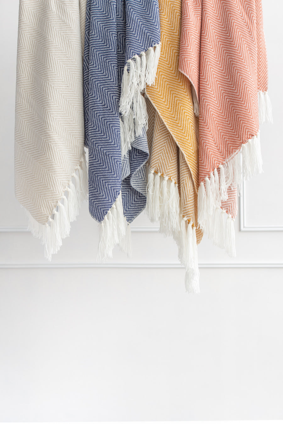 Classic Knitted Throw Blanket with Fringes, Neda, Herringbone Stripes, Navy Blue, 50