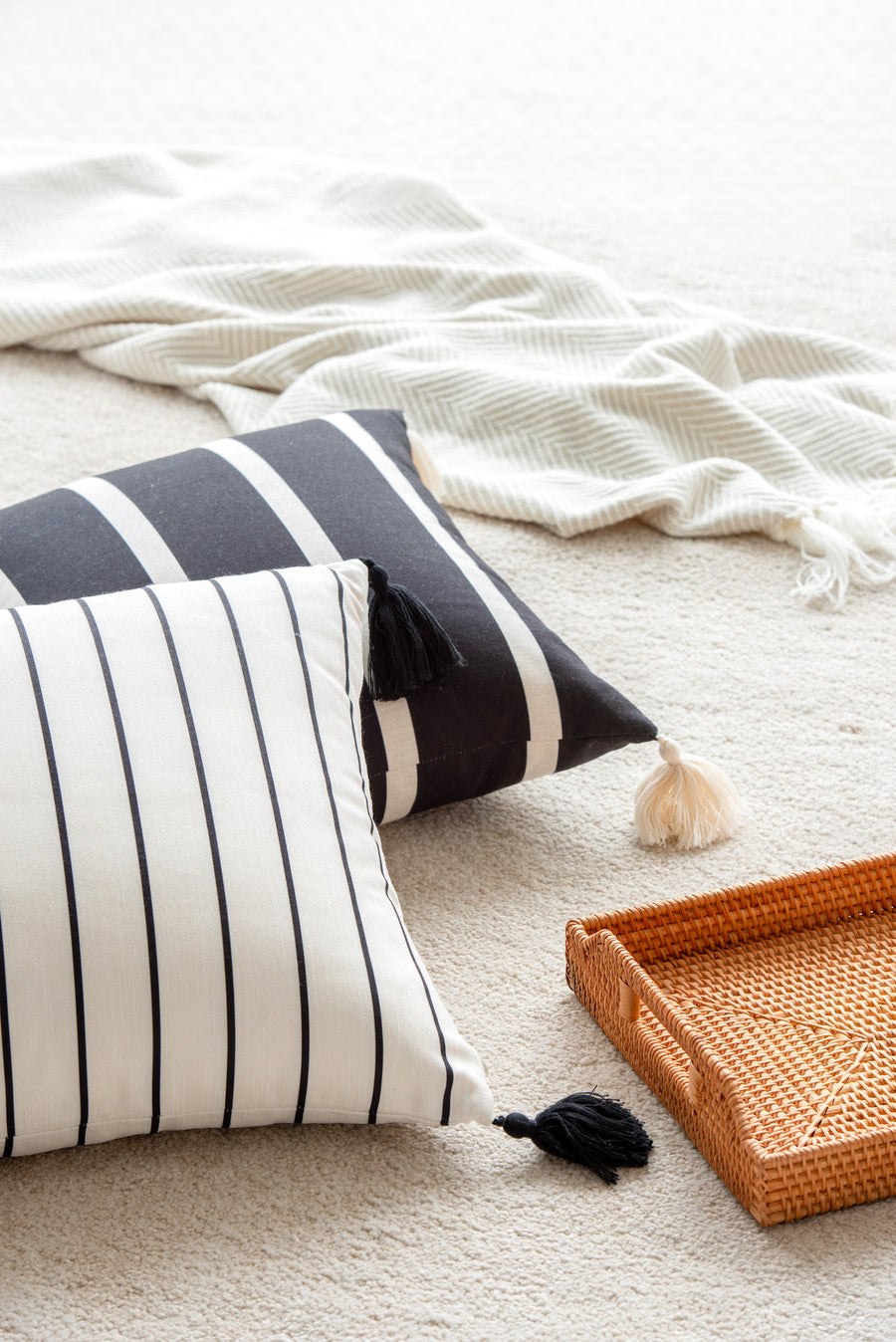 Modern Boho Outdoor Pillow Cover, Striped Tassel, Black, 18