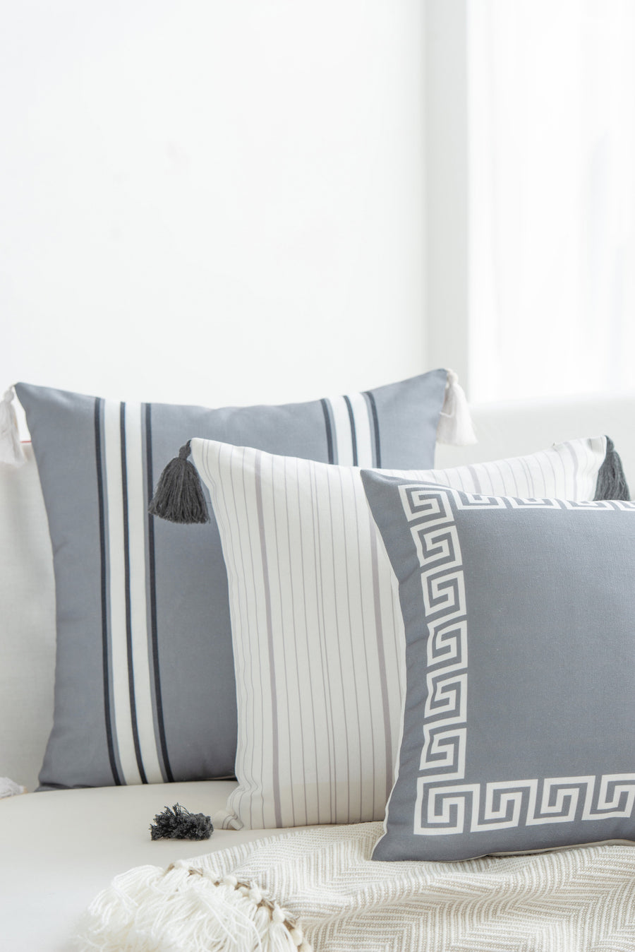 outdoor decorative pillows