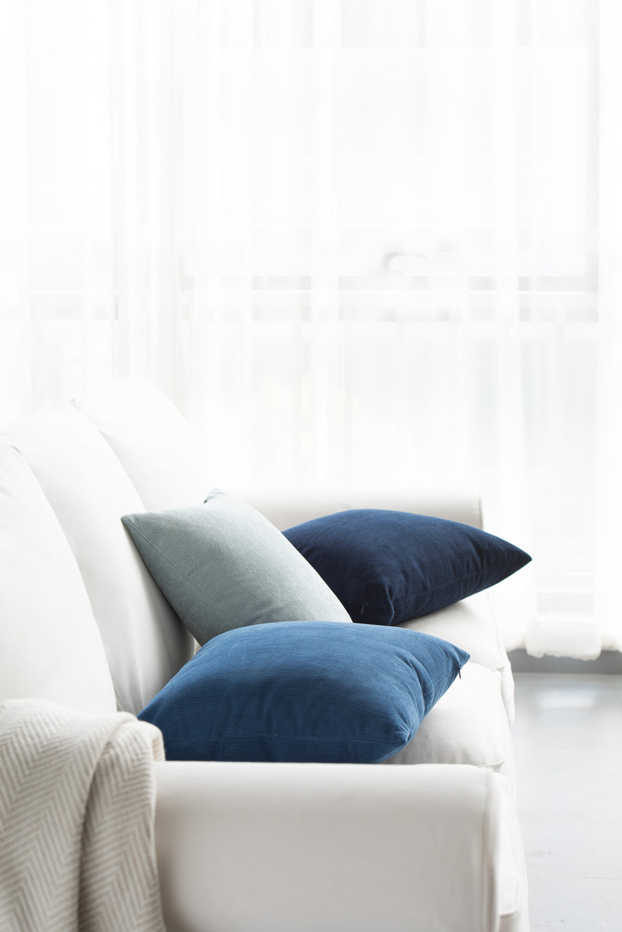 Modern Pillow Cover, Corduroy, Navy Blue, 18