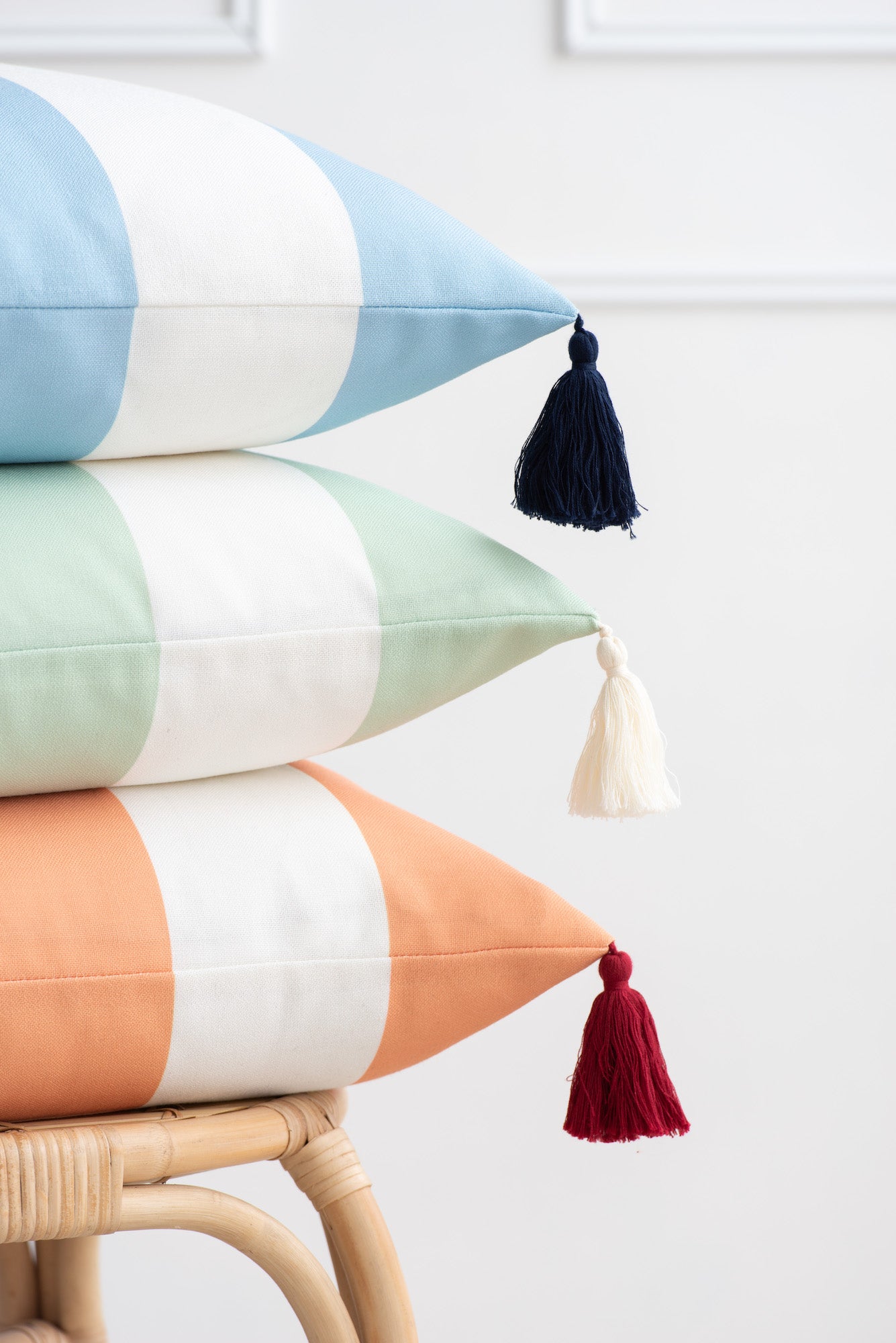 Rectangular Outdoor Pillows, Malta, Pale Green Hofdeco