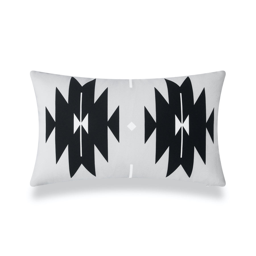 outdoor throw pillows