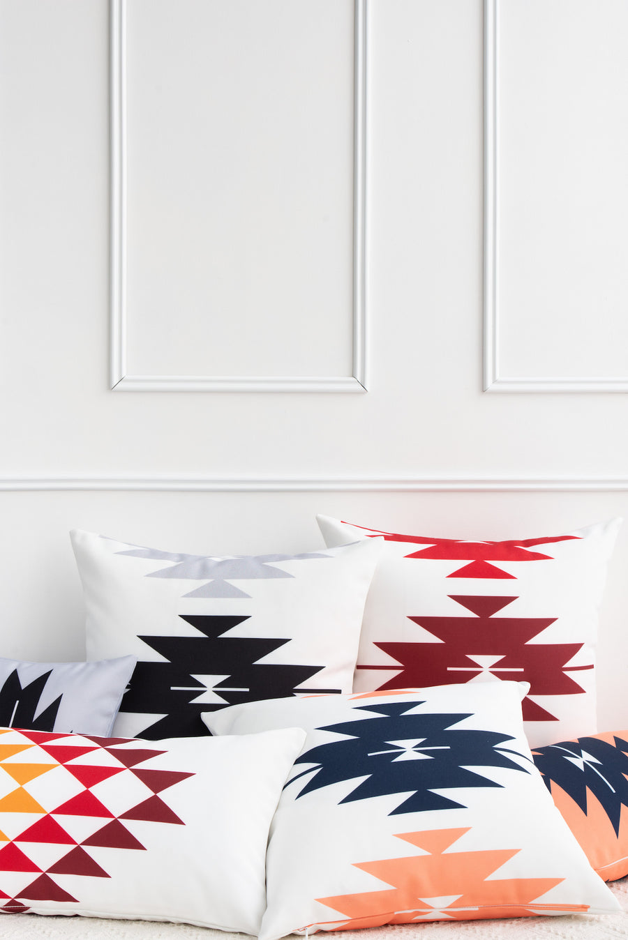 Modern Boho Outdoor Lumbar Pillow Cover, Black Gray Aztec Triangles, 12