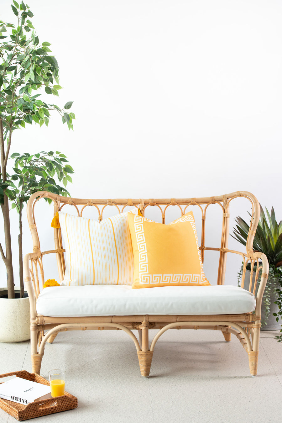 waterproof outdoor pillows