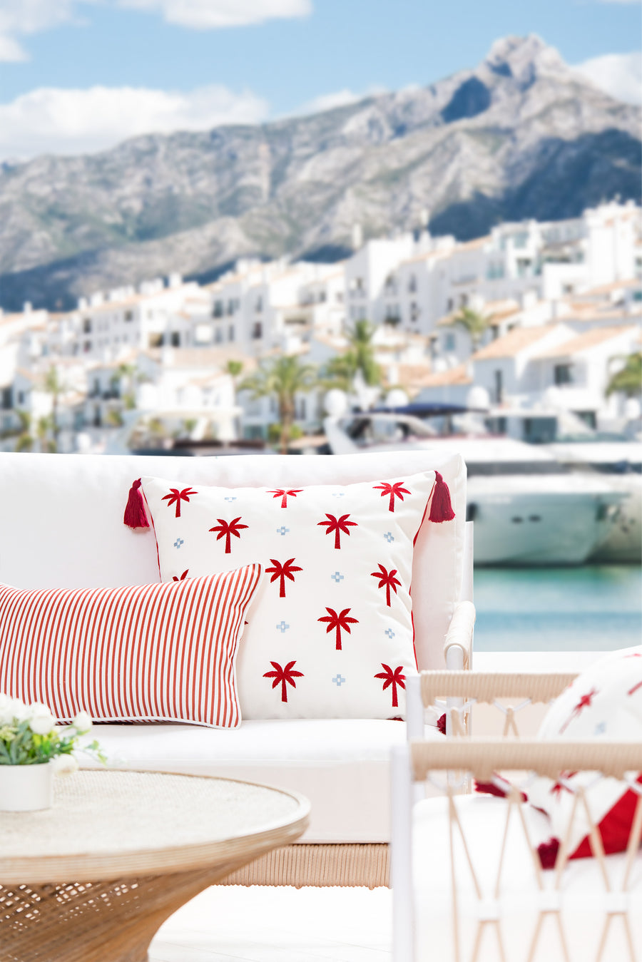 waterproof outdoor pillows