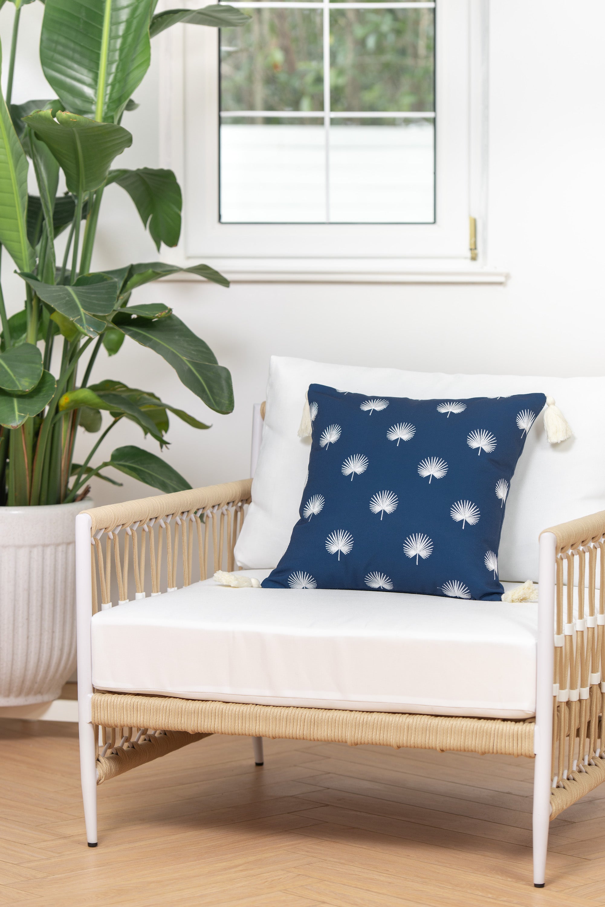 Coastal Hampton Style Indoor Outdoor Throw Pillow Cover - Thumbnail 4
