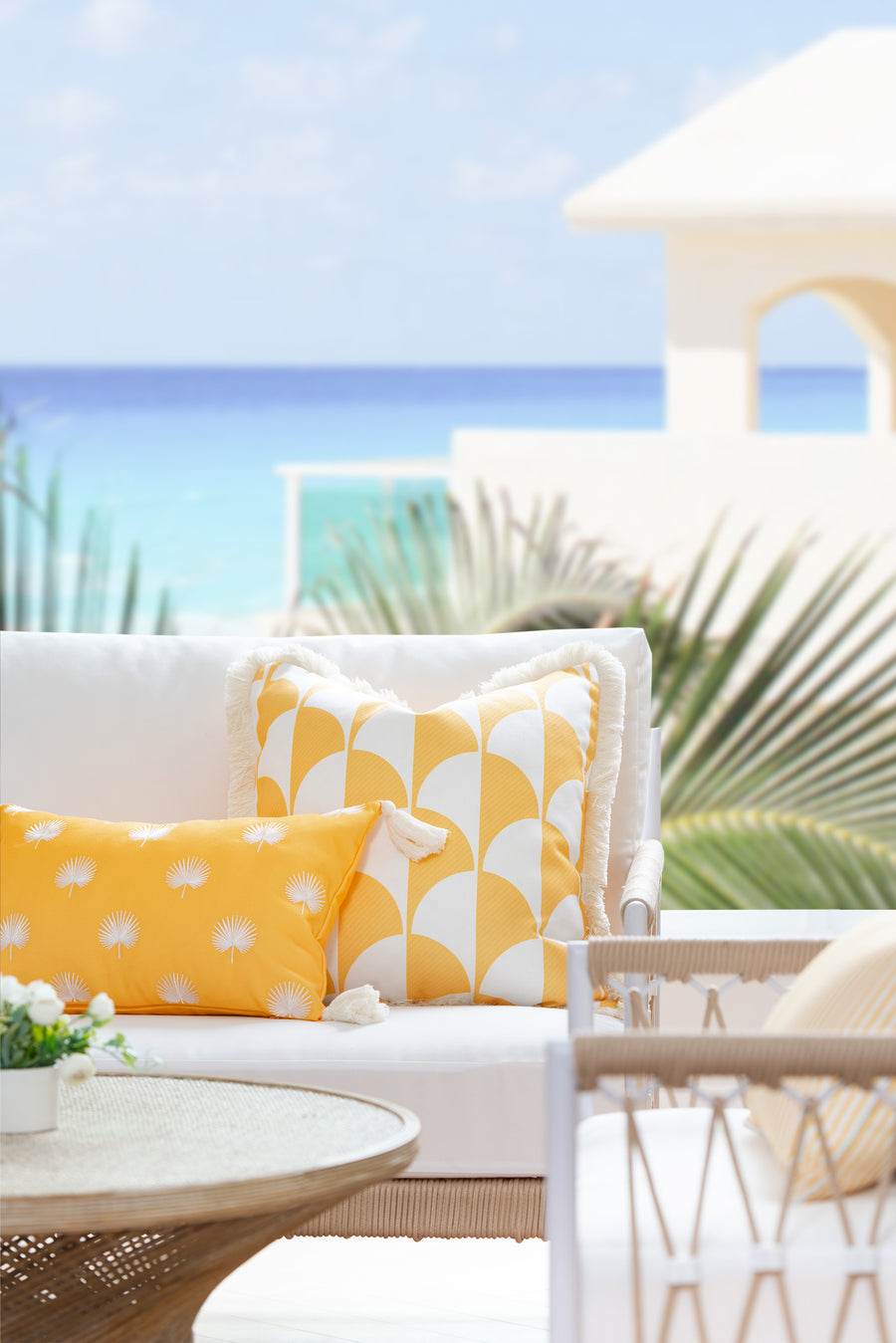 waterproof outdoor pillows