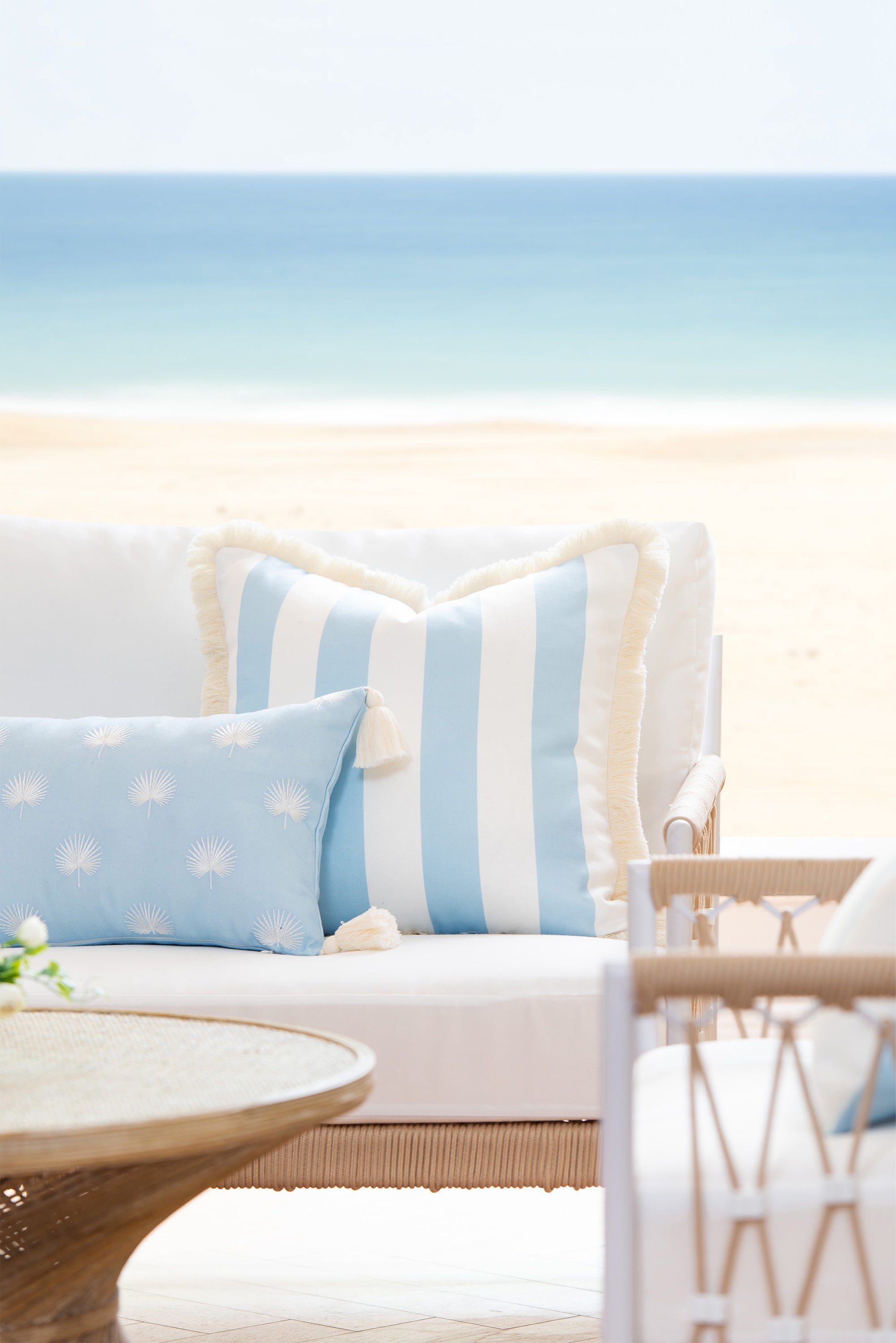 waterproof outdoor pillows