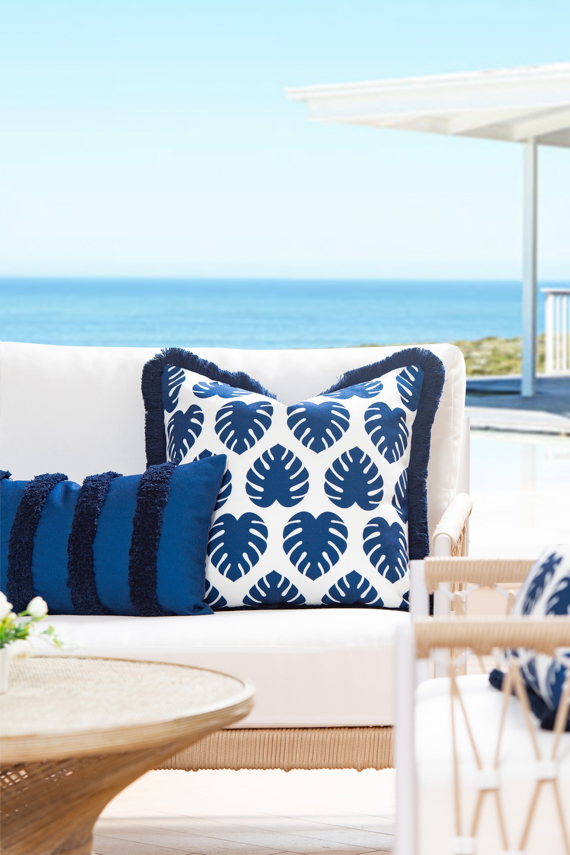 waterproof outdoor pillows