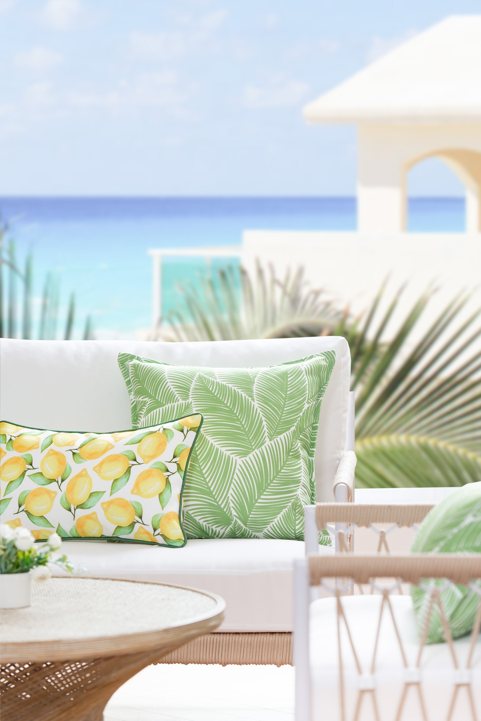 waterproof outdoor pillows