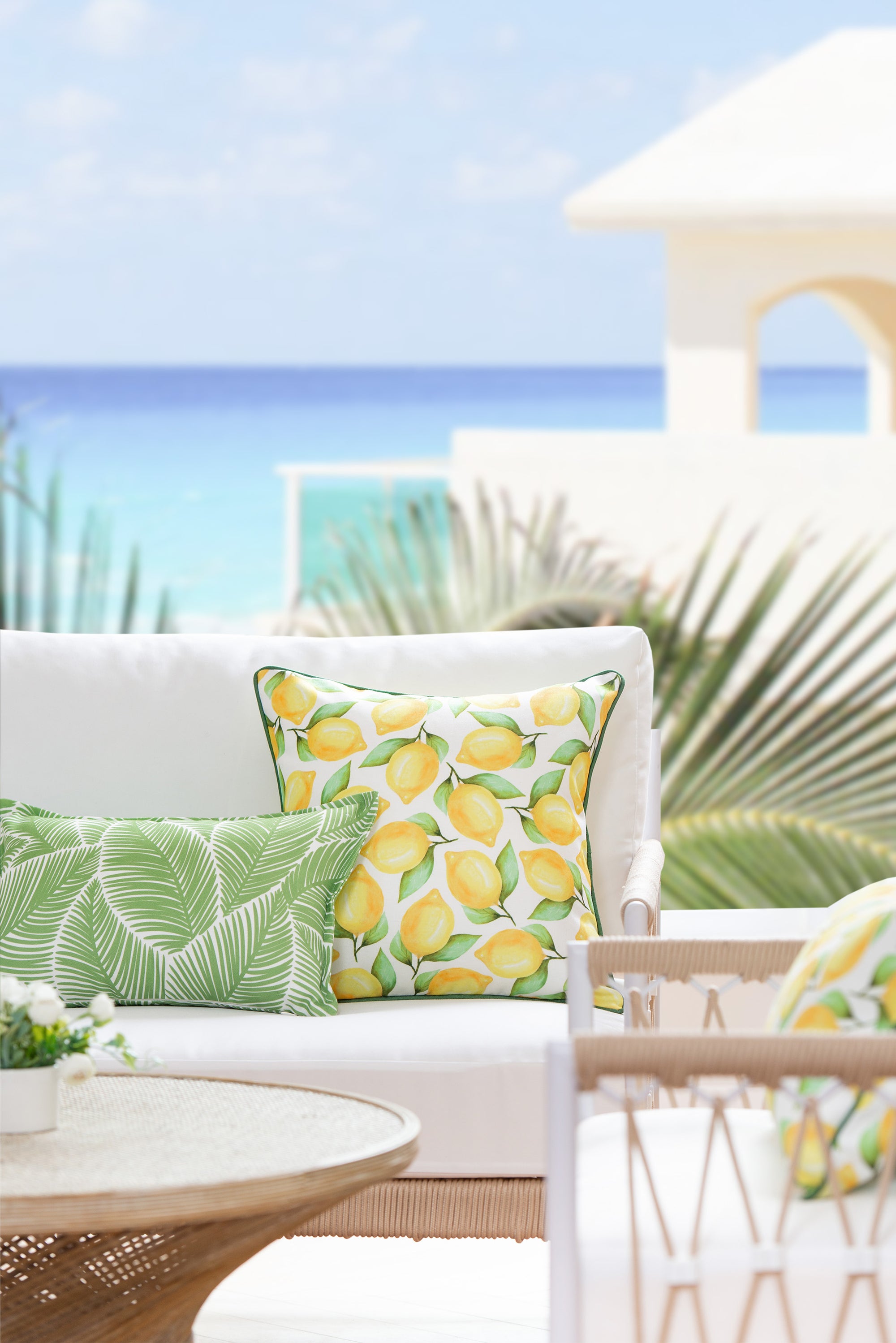 waterproof outdoor pillows