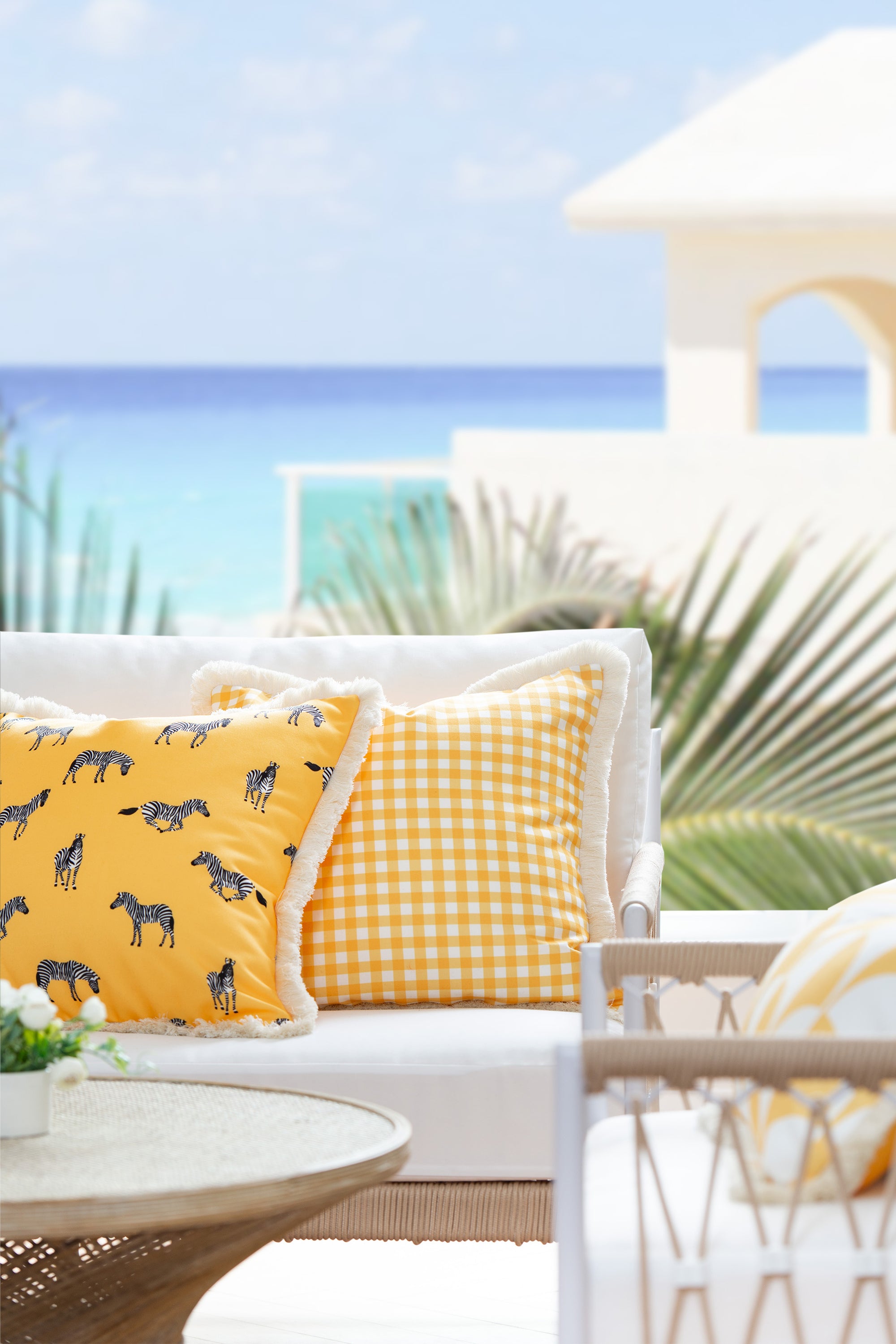 waterproof outdoor pillows