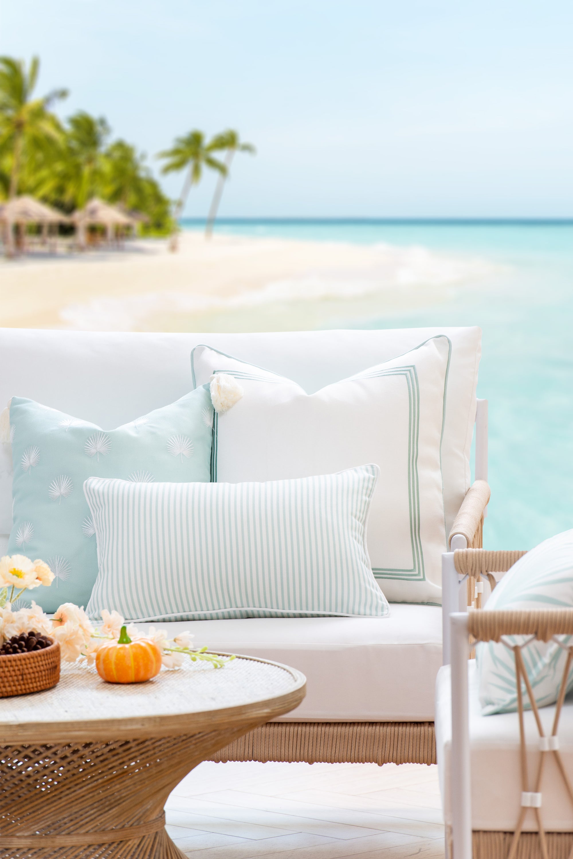 Outdoor striped pillow cover