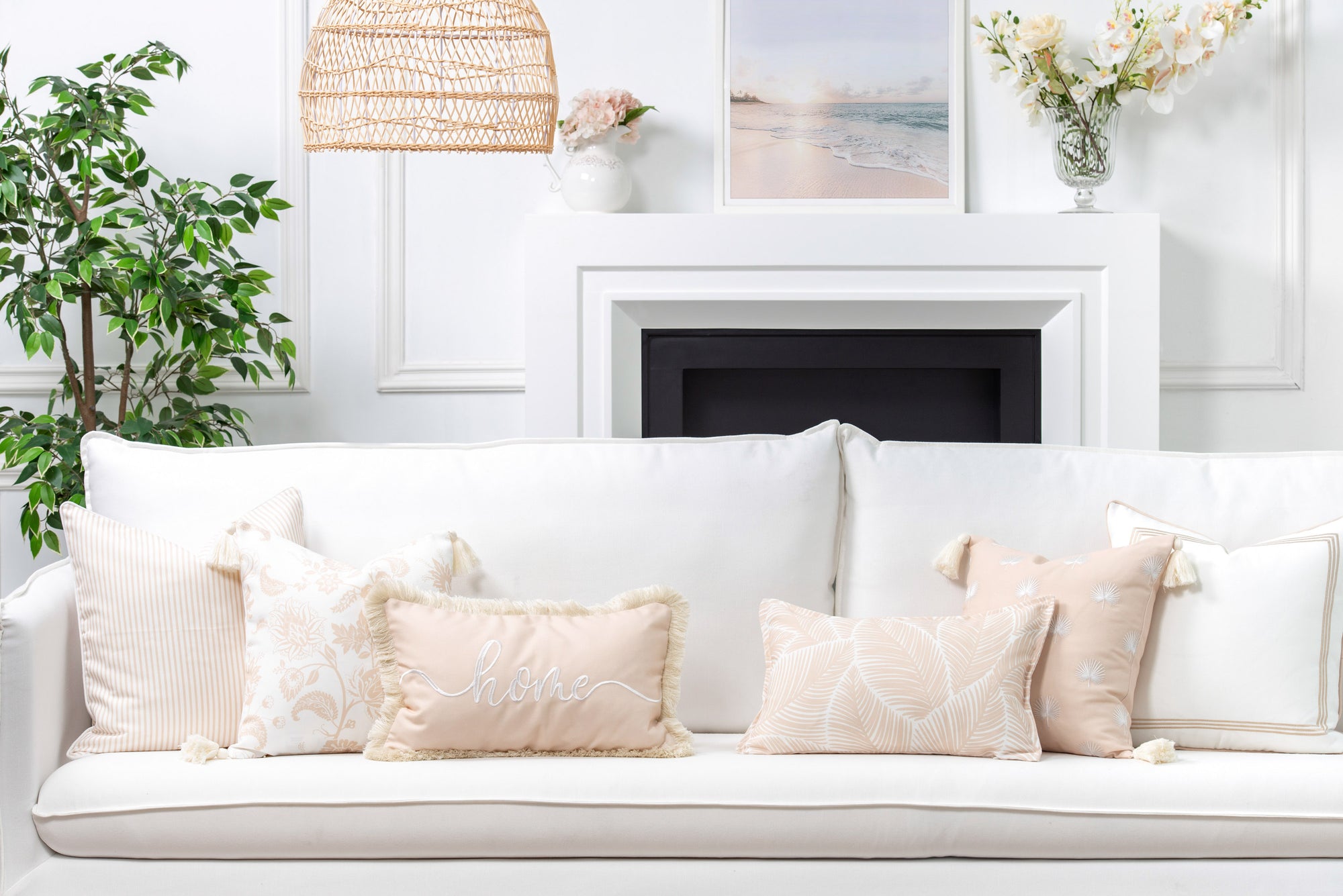 Water-resistant outdoor pillow cover