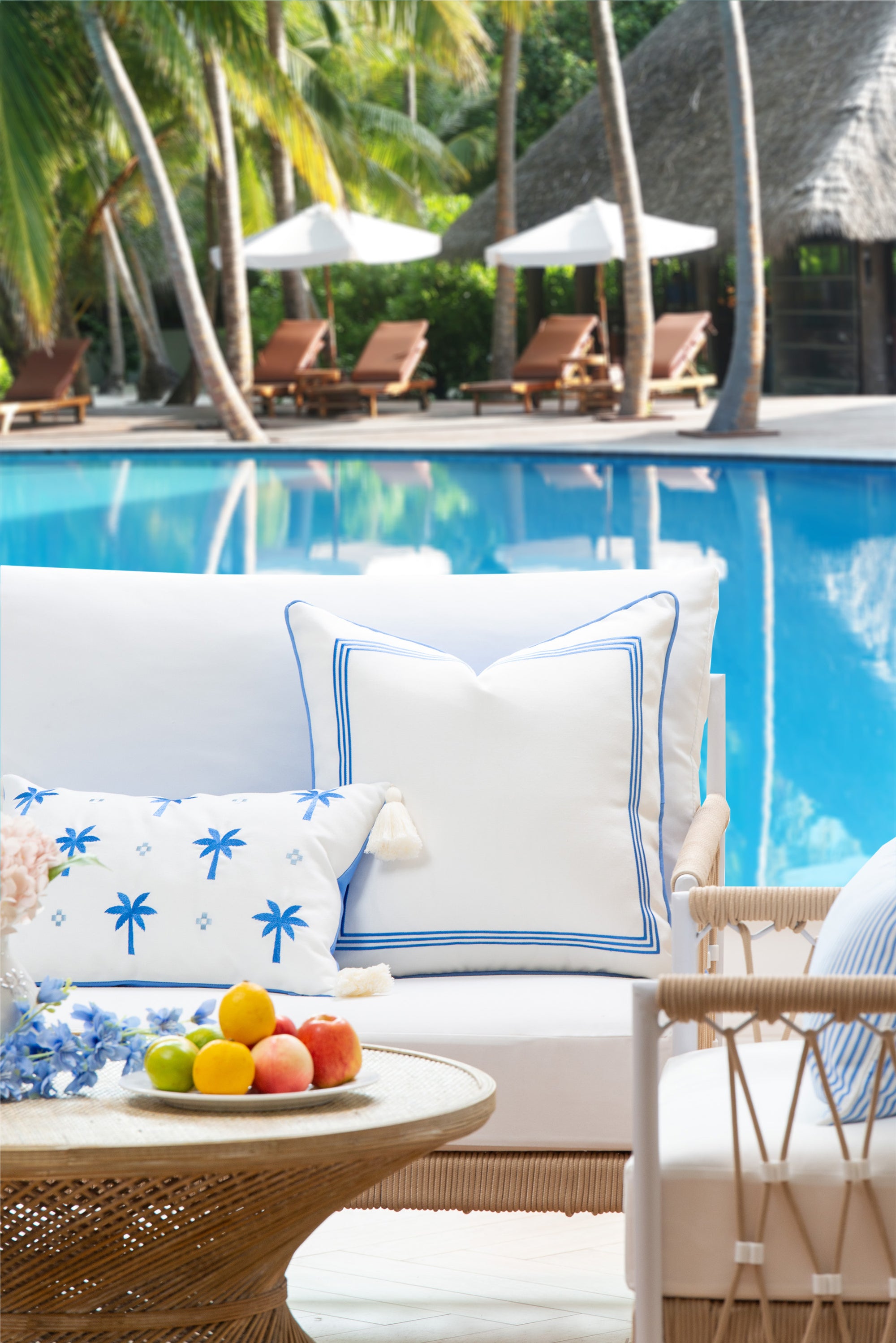 Lumbar outdoor pillow cover