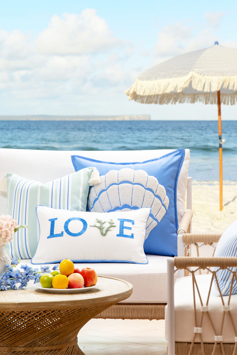 Shell pillow cover