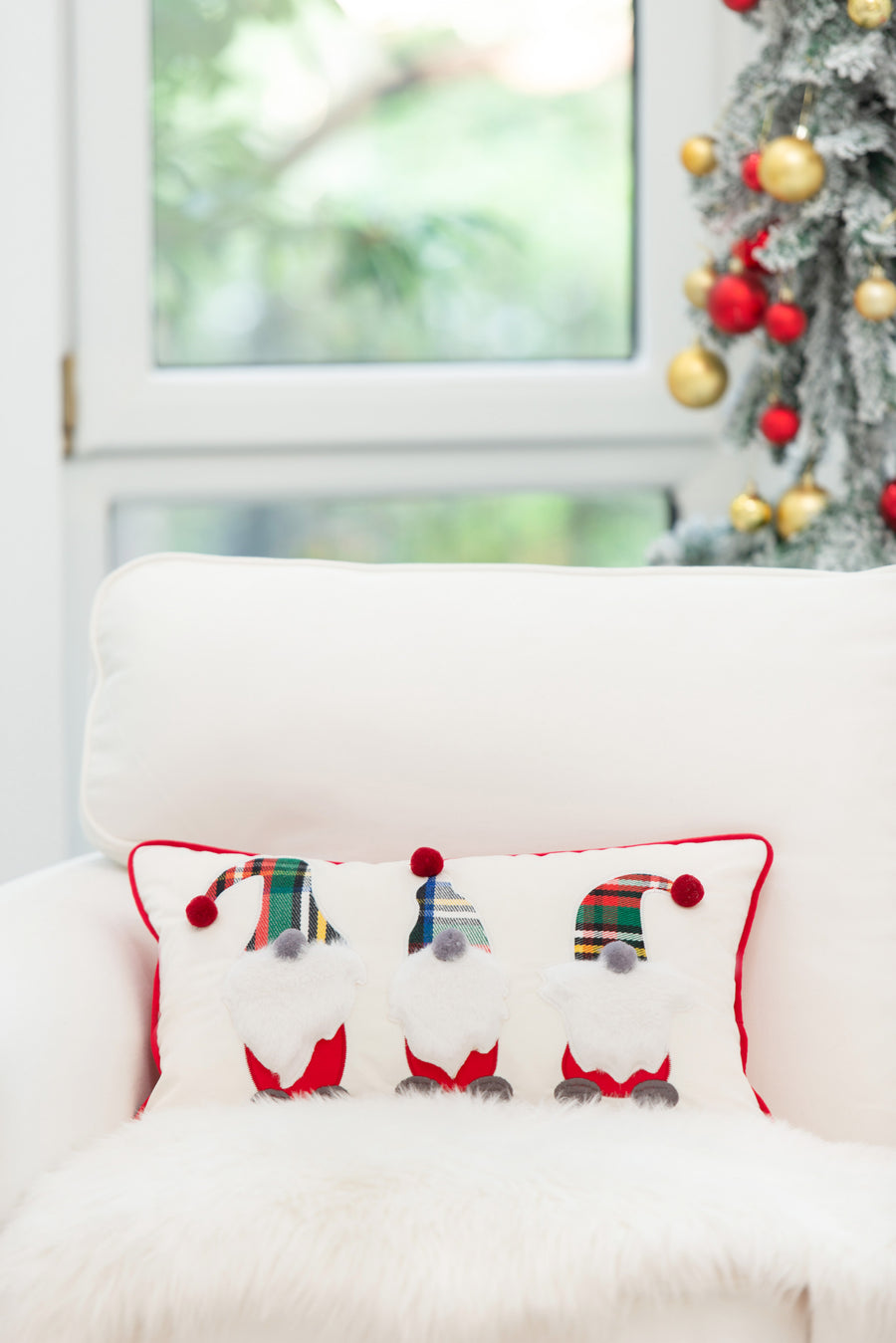 christmas throw pillows