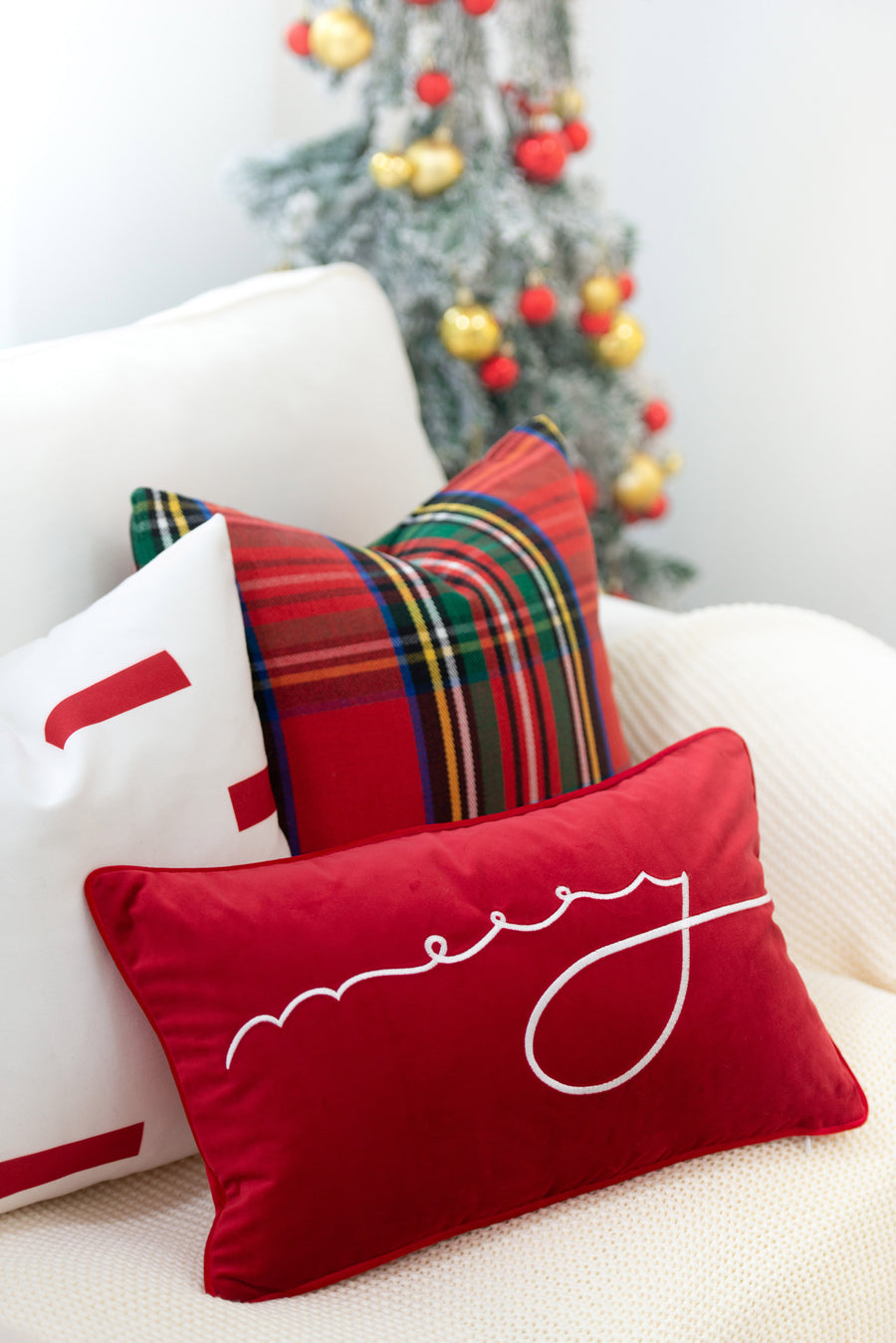 Christmas Throw Pillow Cover, Scottish Tartan Plaid with Sherpa Back, Red, 20