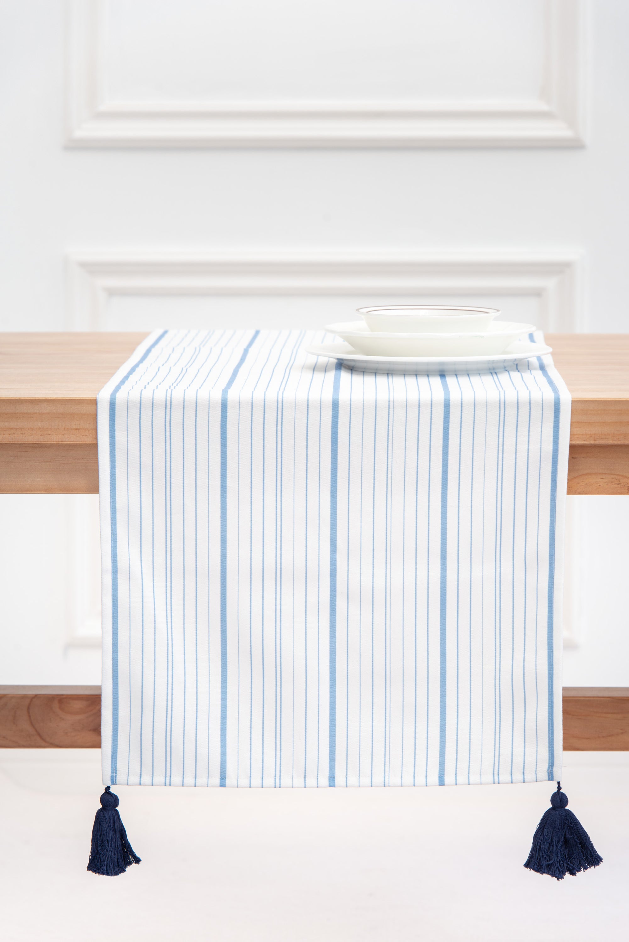 spring table runner