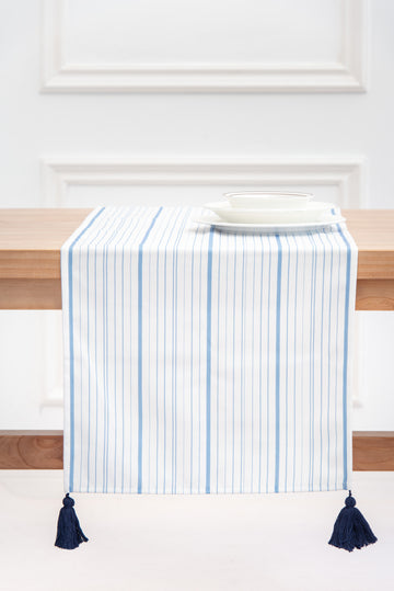 striped table runner