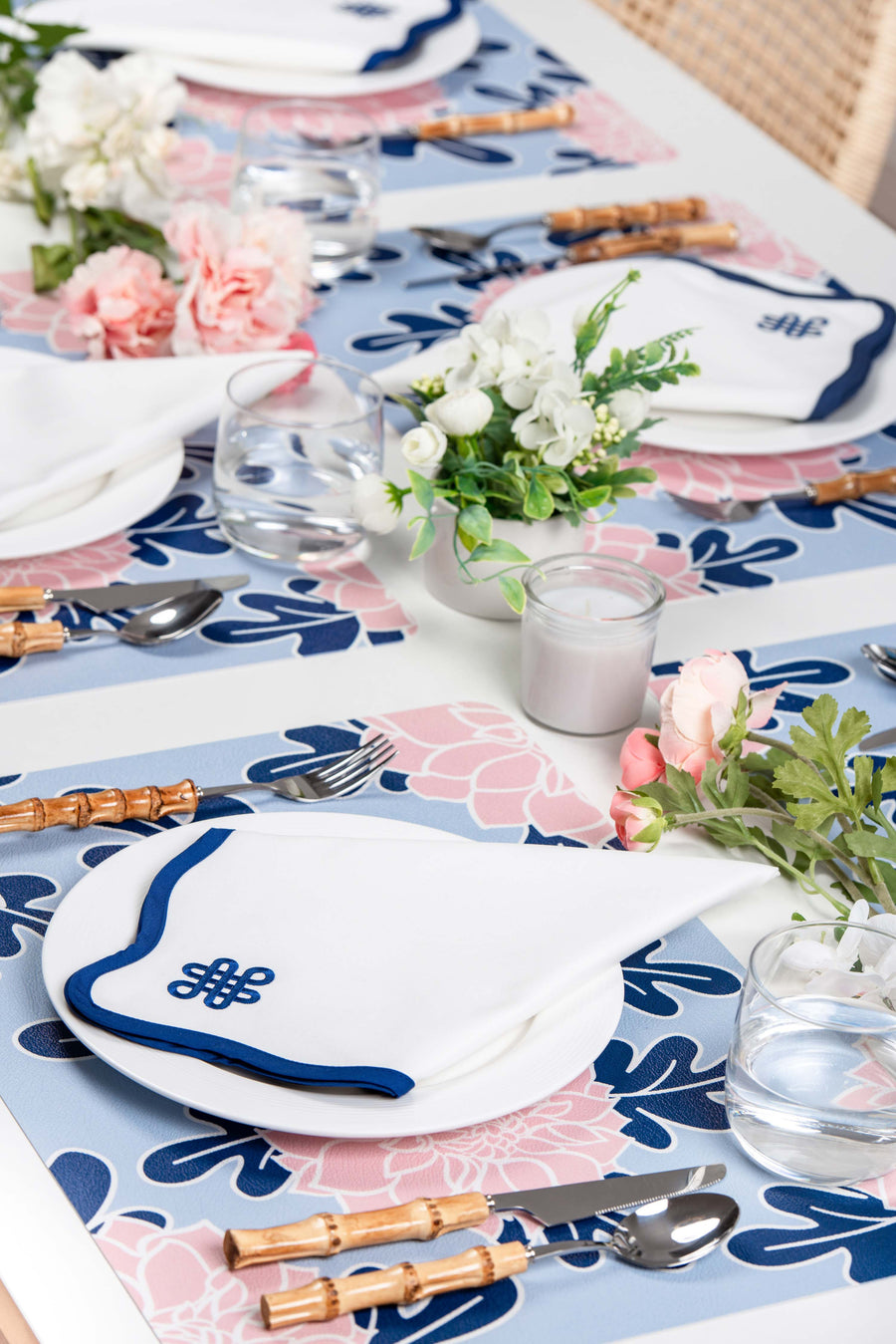 cloth napkins