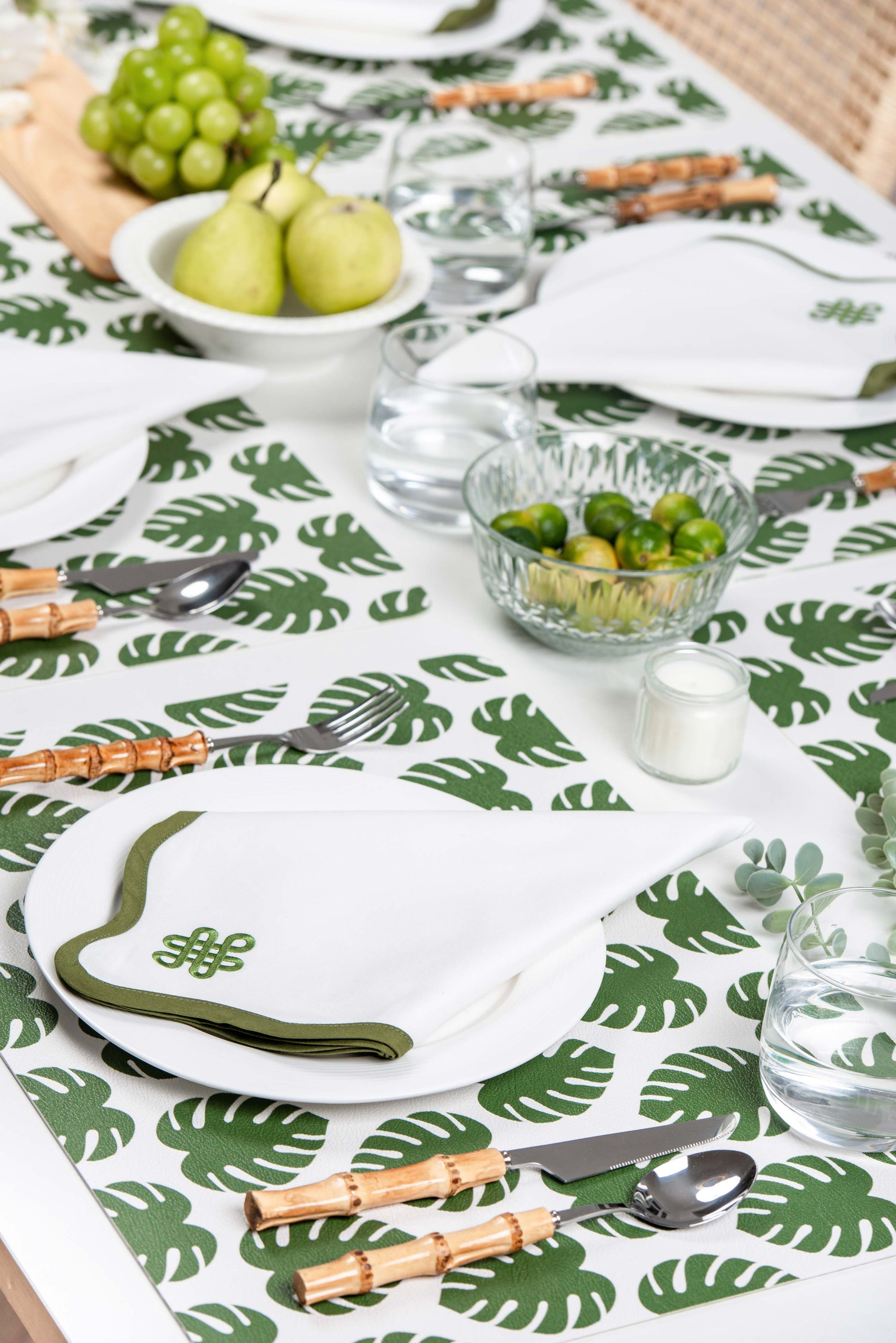 cloth napkins