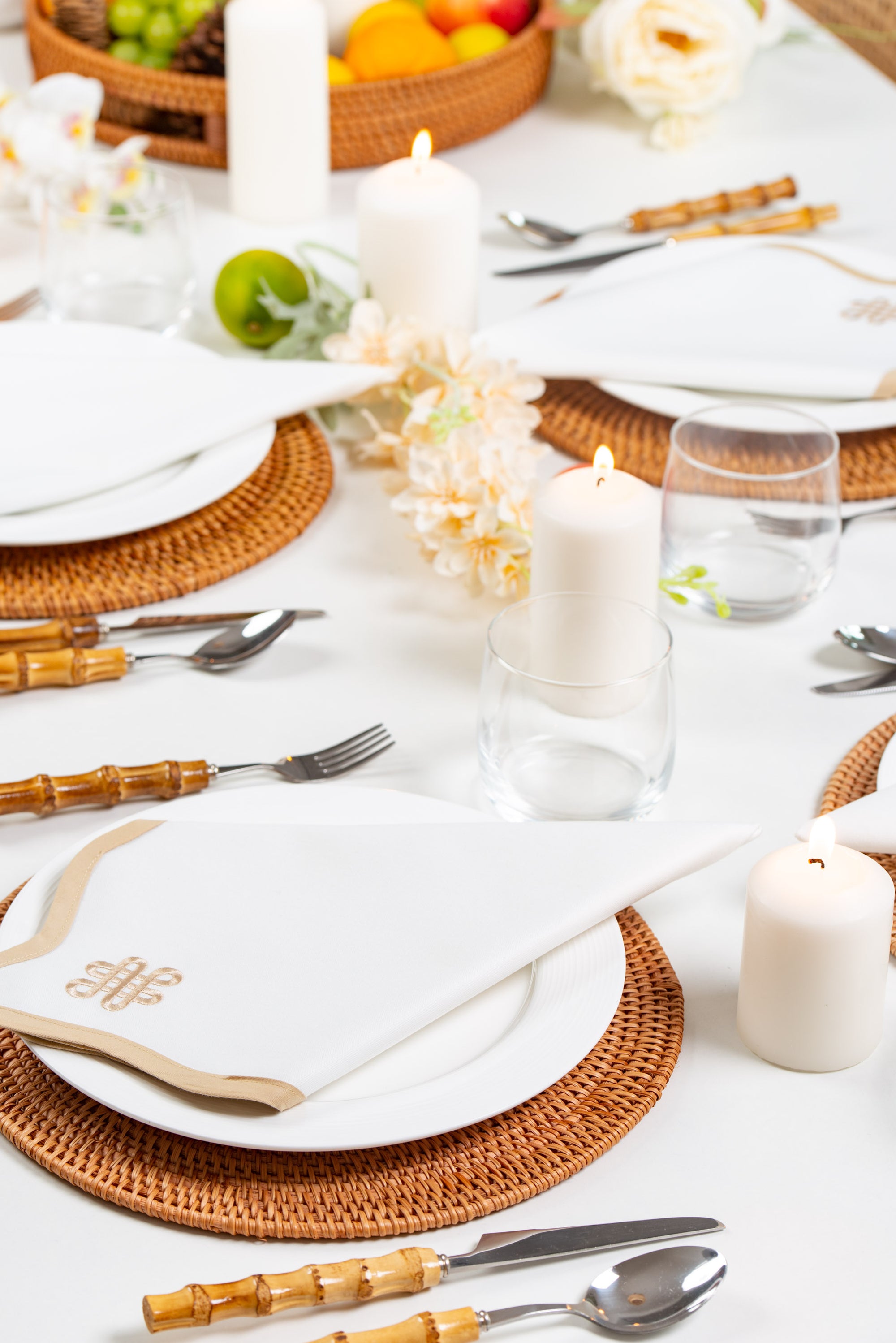 Dinner napkins