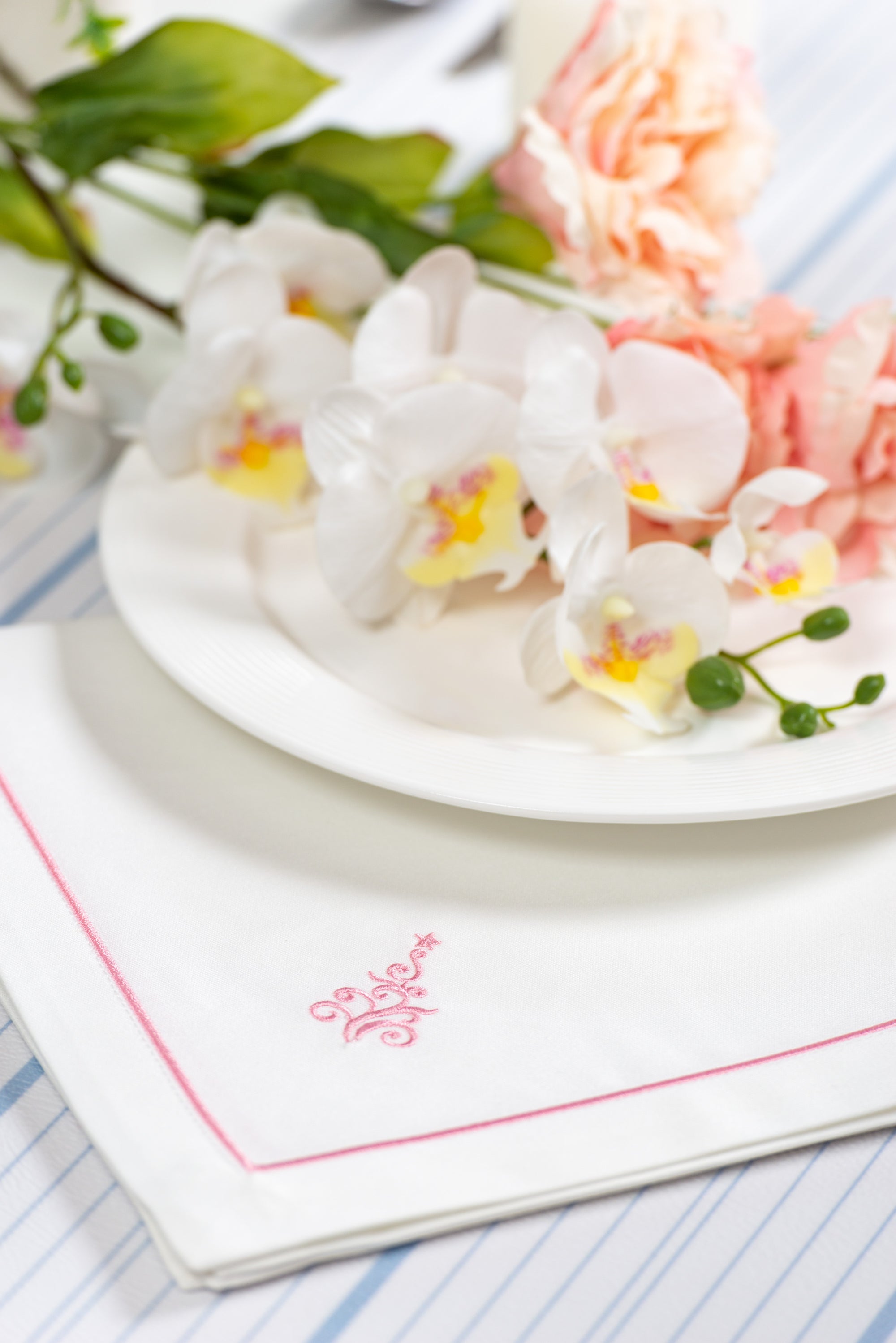 Cloth napkins for Christmas