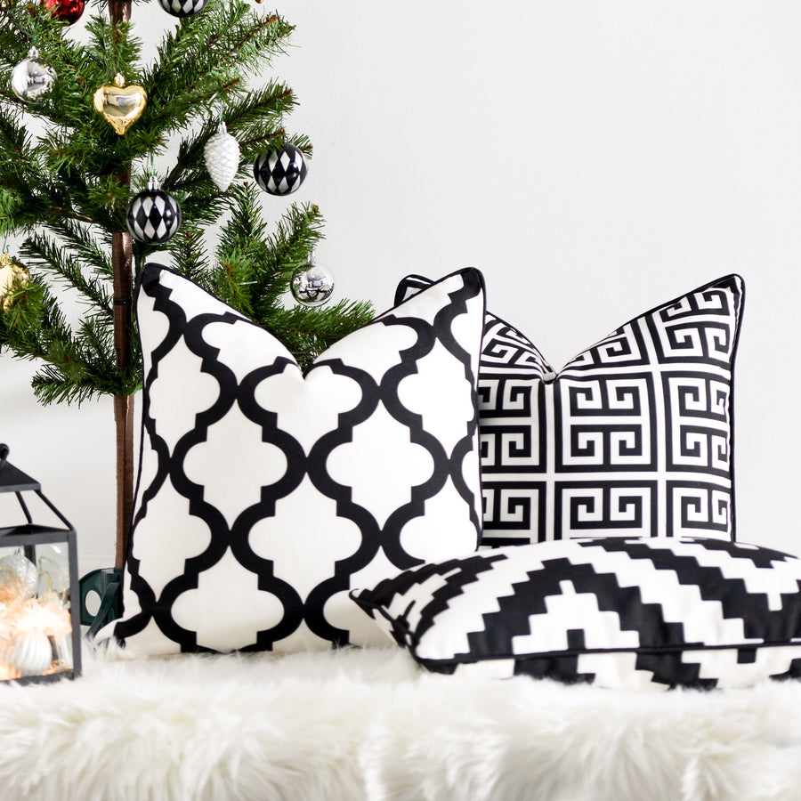 Black and White Outdoor Pillow Cover, Greek Key, 18