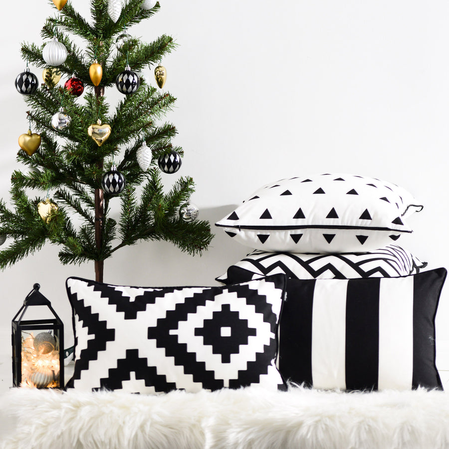 Black and White Outdoor Lumbar Pillow Cover, Stripes, 12